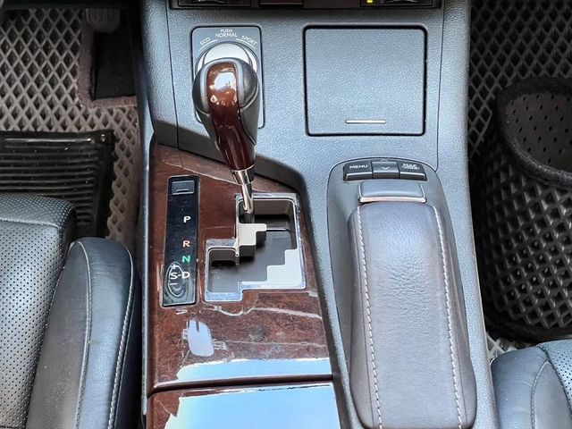 LEXUS凌志 ES300H  第9張相片