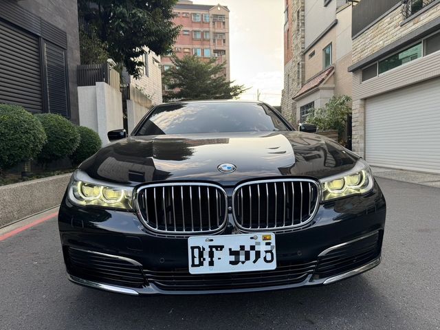 BMW寶馬 730LD  第2張相片