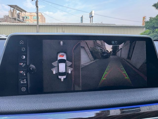 BMW寶馬 730LD  第10張相片