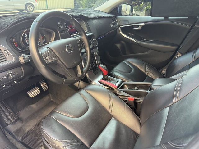 VOLVO富豪 V40  第7張相片