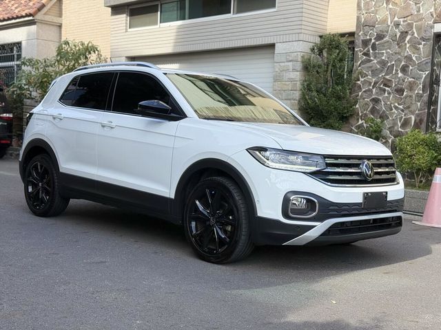 VOLKSWAGEN福斯 T-CROSS  第1張相片