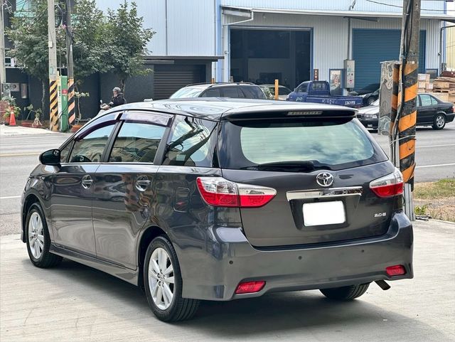 TOYOTA豐田 WISH  第6張相片