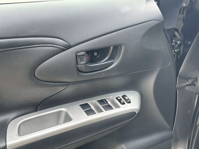 TOYOTA豐田 WISH  第13張相片