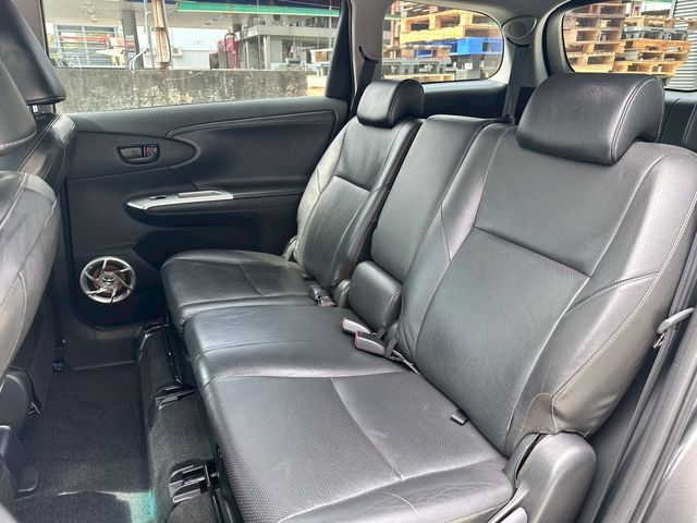 TOYOTA豐田 WISH  第14張相片