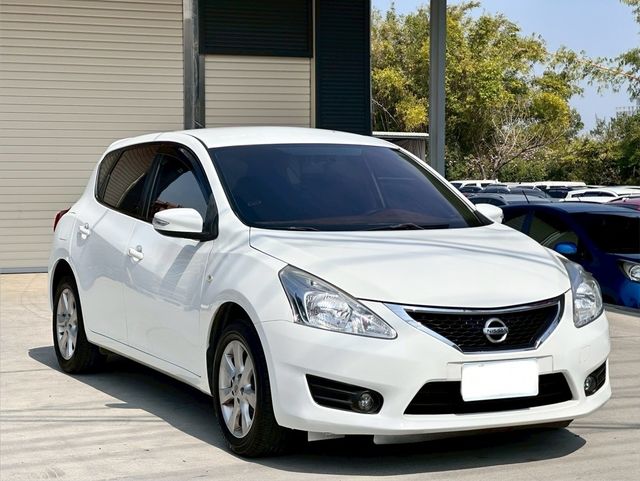 NISSAN日產 TIIDA  第1張相片
