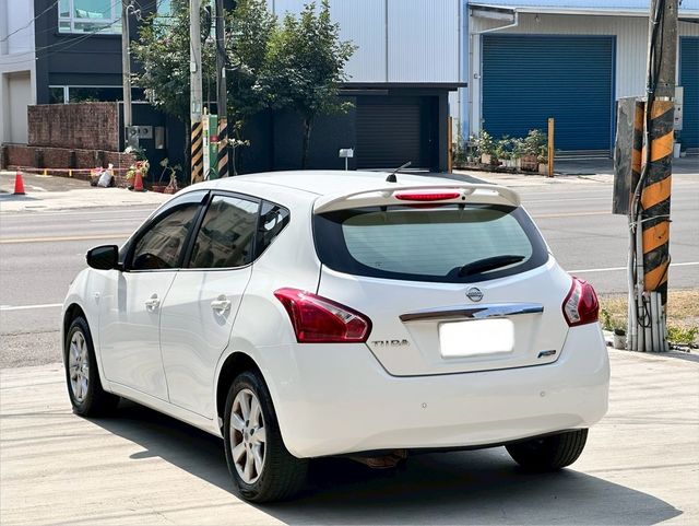 NISSAN日產 TIIDA  第6張相片