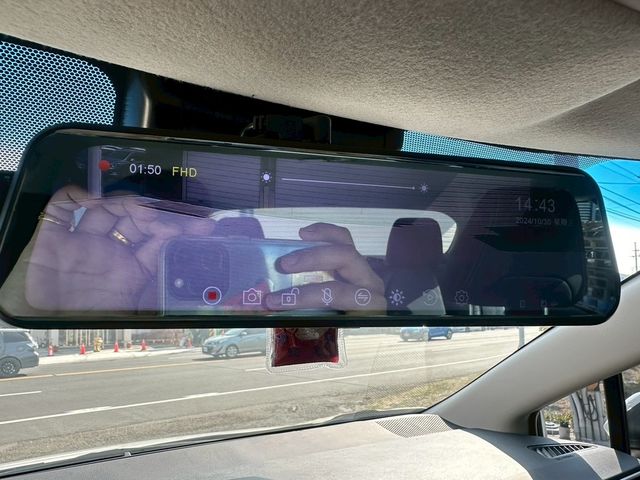 TOYOTA豐田 ALTIS  第13張相片