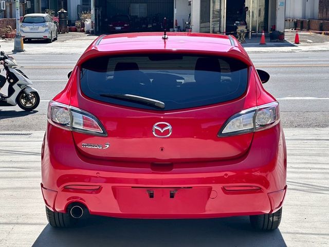 MAZDA馬自達 MAZDA 3  第5張相片