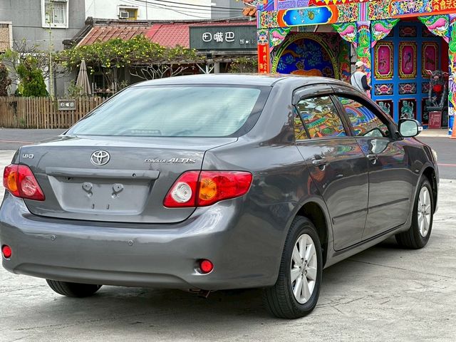 TOYOTA豐田 ALTIS  第5張相片