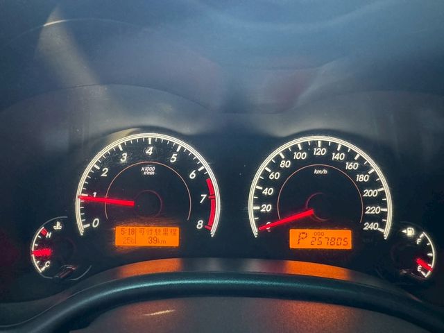 TOYOTA豐田 ALTIS  第6張相片