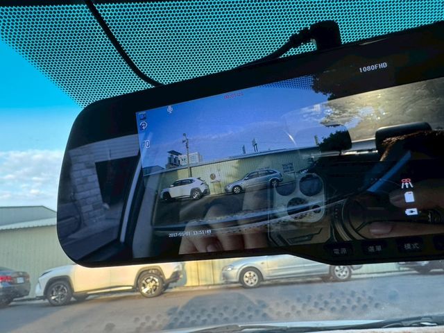 TOYOTA豐田 ALTIS  第8張相片