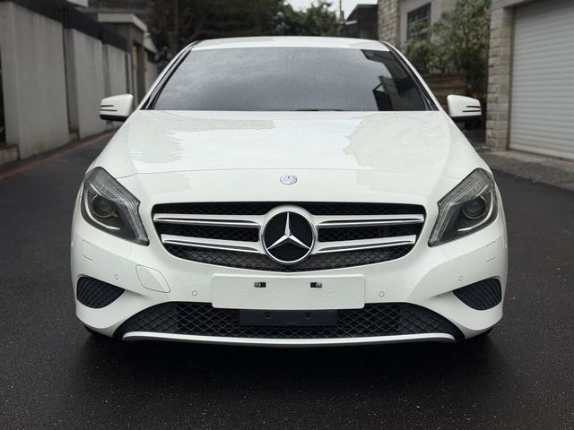 M-BENZ賓士 A180  第2張相片