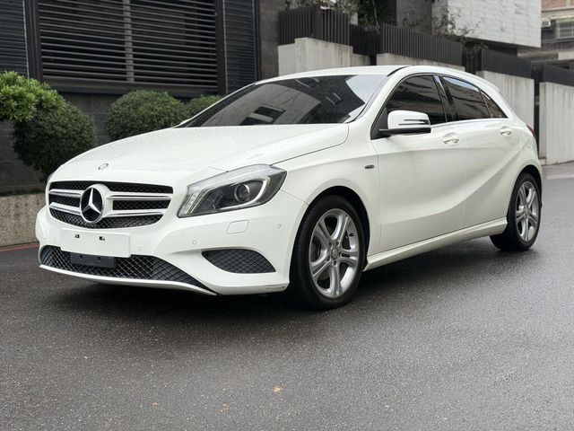 M-BENZ賓士 A180  第3張相片