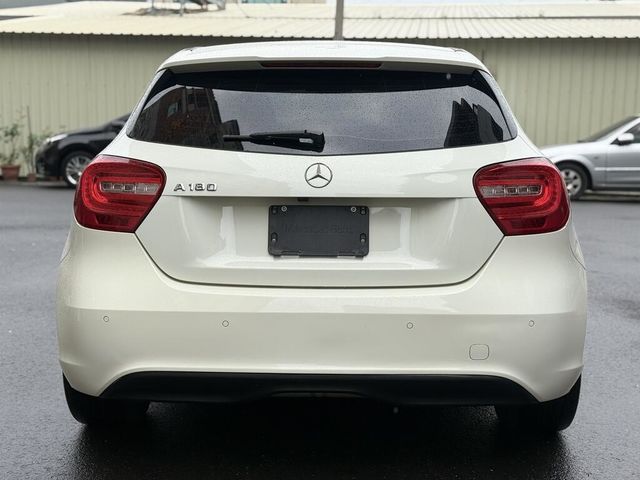 M-BENZ賓士 A180  第5張相片
