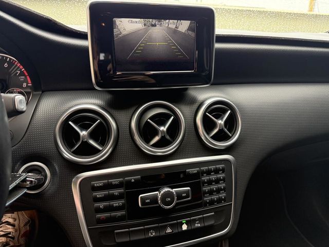 M-BENZ賓士 A180  第12張相片