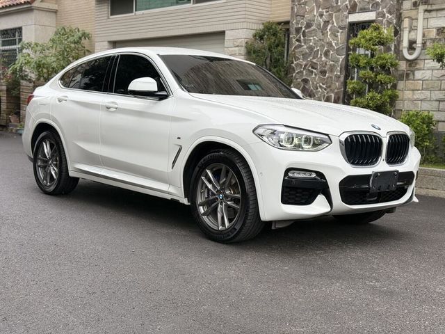 BMW寶馬 X4 XDRIVE30I  第1張相片