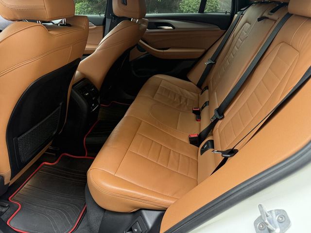 BMW寶馬 X4 XDRIVE30I  第9張相片