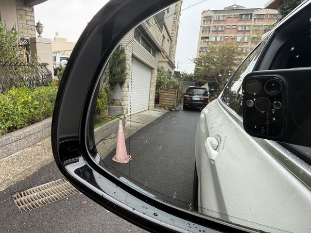 BMW寶馬 X4 XDRIVE30I  第20張相片