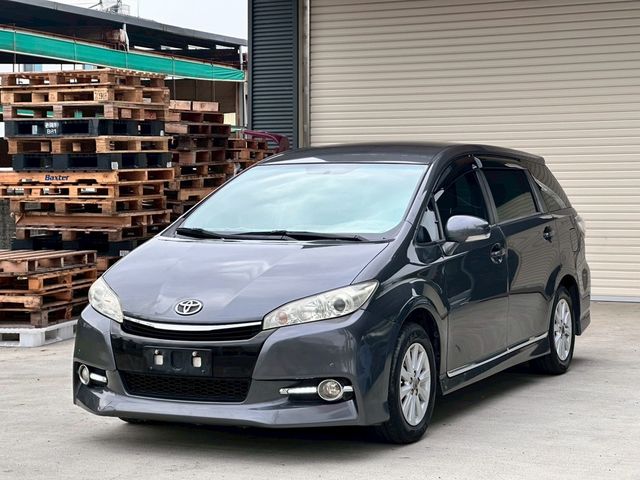 TOYOTA豐田 WISH  第2張相片