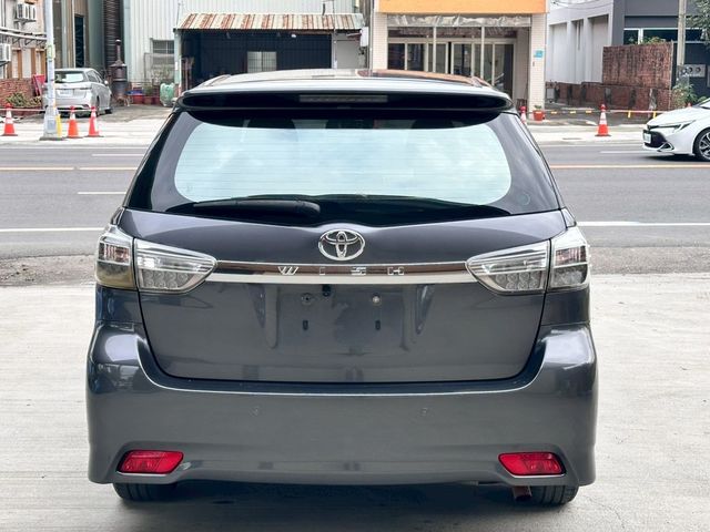 TOYOTA豐田 WISH  第5張相片
