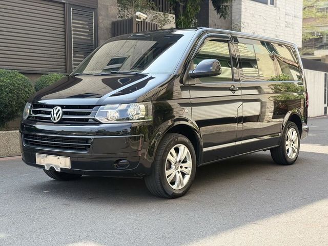 VOLKSWAGEN福斯 T5 CARAVELLE  第3張相片