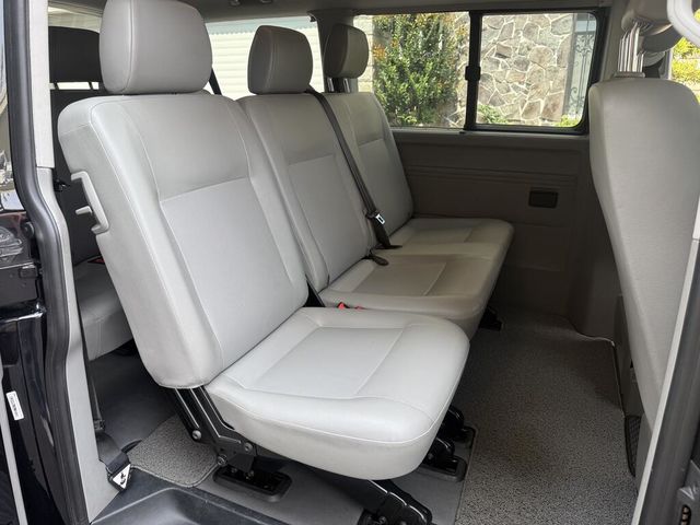 VOLKSWAGEN福斯 T5 CARAVELLE  第8張相片