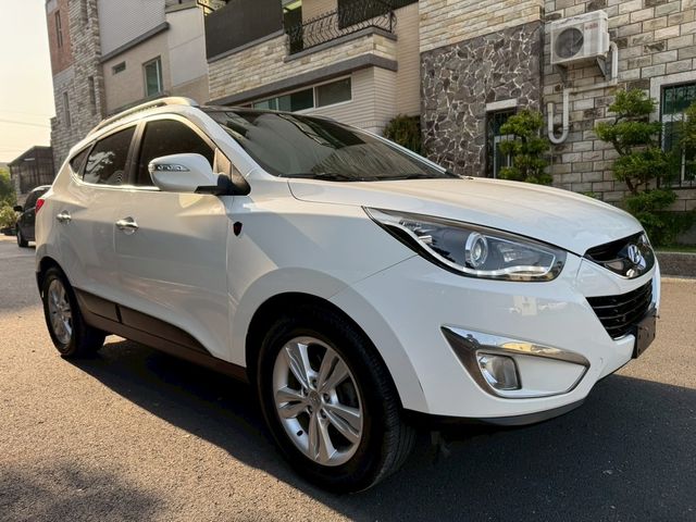 HYUNDAI現代 IX35  第1張相片