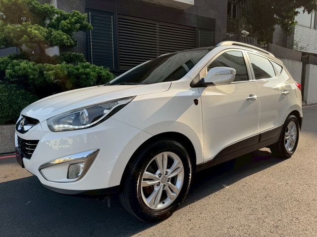 HYUNDAI現代 IX35  第3張相片