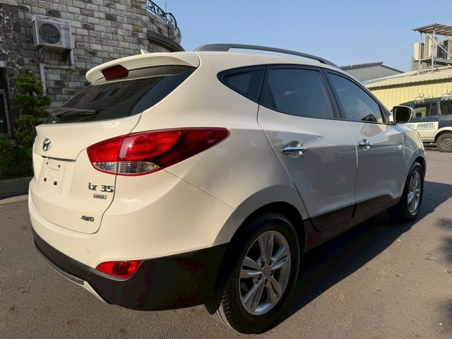 HYUNDAI現代 IX35  第6張相片