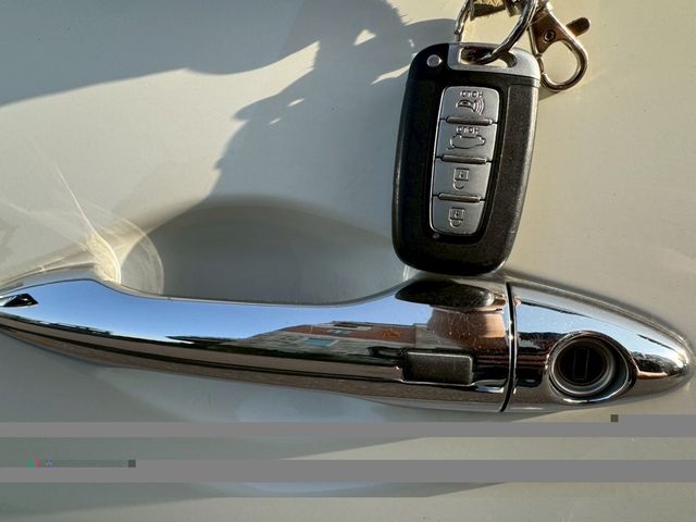 HYUNDAI現代 IX35  第7張相片