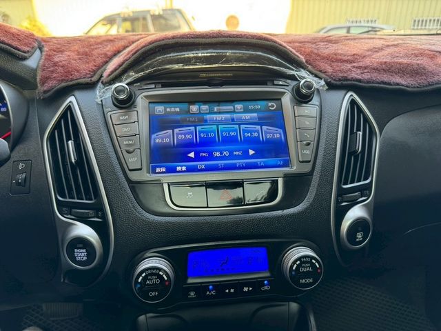 HYUNDAI現代 IX35  第11張相片