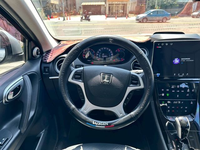 LUXGEN納智捷 U7 TURBO  第8張相片