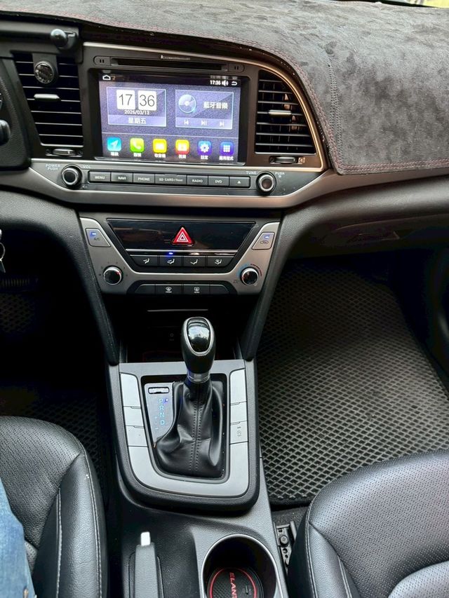 HYUNDAI現代 ELANTRA  第11張相片