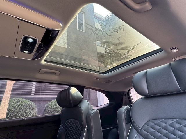 HYUNDAI現代 CUSTIN  第18張相片