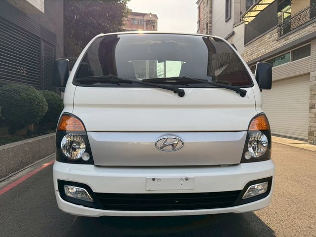 HYUNDAI現代 PORTER  第2張相片