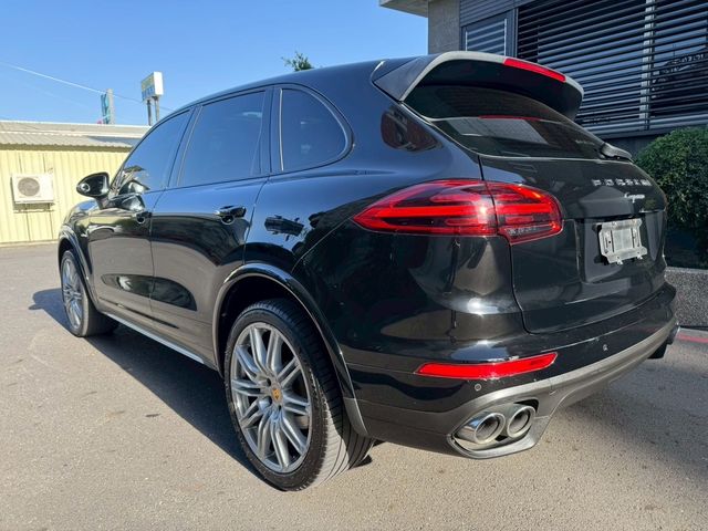 PORSCHE保時捷 CAYENNE  第6張相片