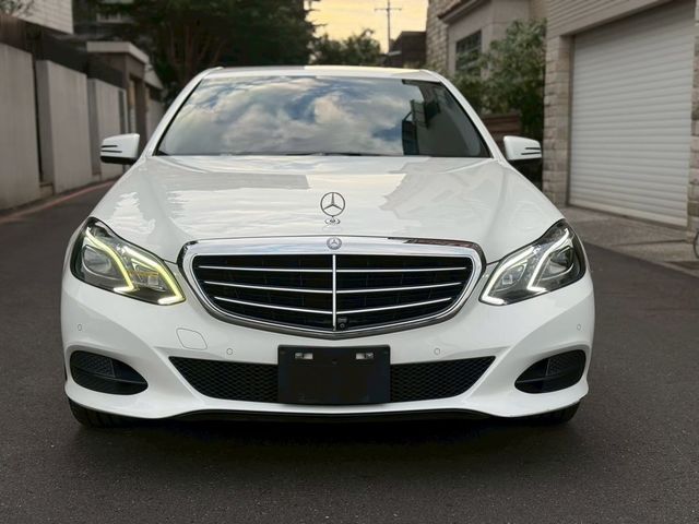 M-BENZ賓士 E200  第3張相片