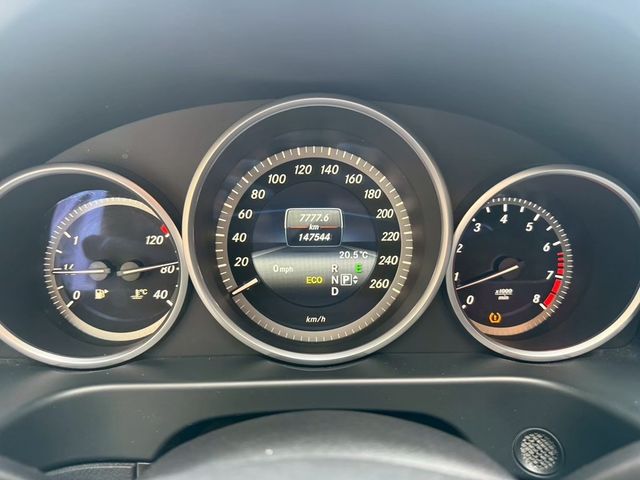 M-BENZ賓士 E200  第10張相片