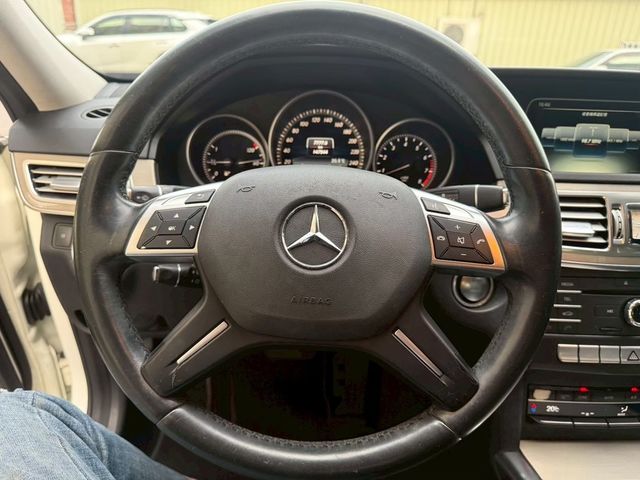 M-BENZ賓士 E200  第13張相片