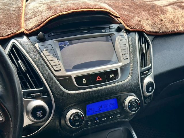 HYUNDAI現代 IX35  第10張相片