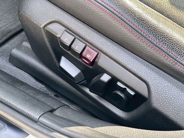 BMW寶馬 328I  第14張相片