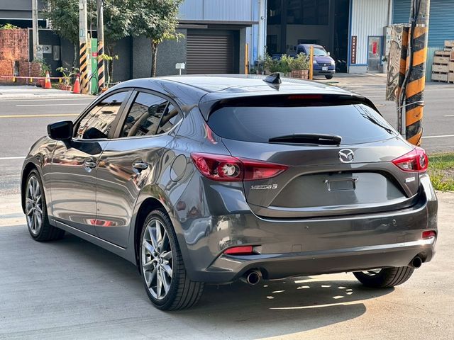 MAZDA馬自達 MAZDA 3  第6張相片