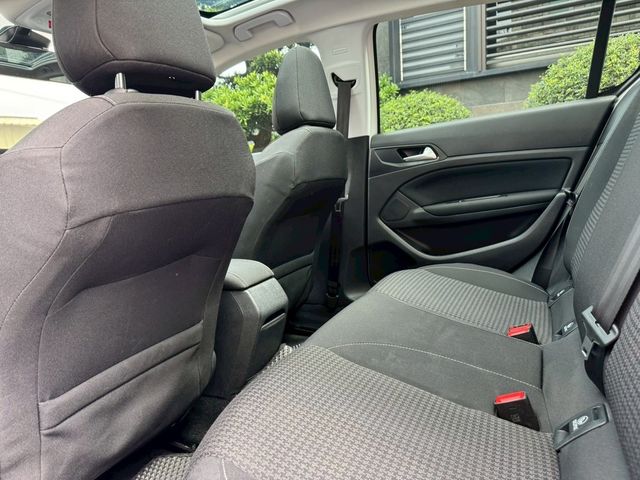 PEUGEOT寶獅 308  第12張相片