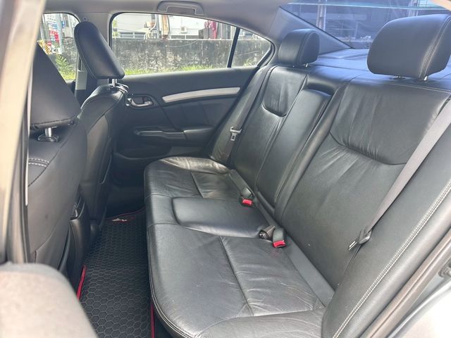 HONDA本田 CIVIC  第15張相片