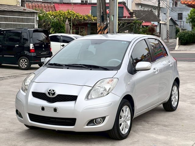 TOYOTA豐田 YARIS  第2張相片