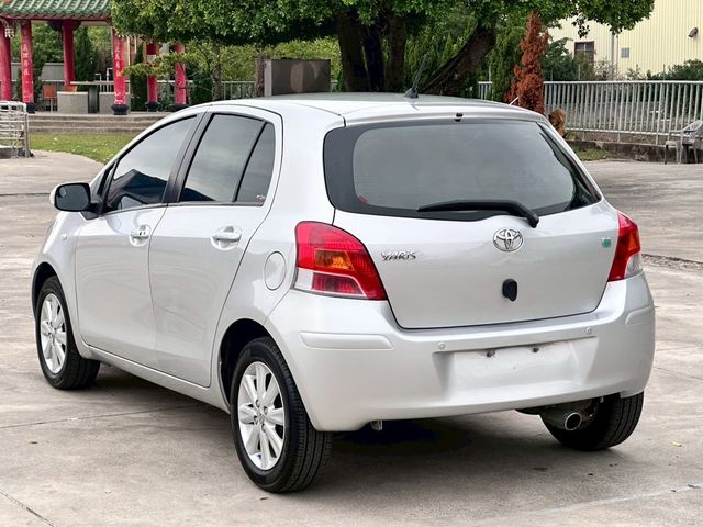 TOYOTA豐田 YARIS  第6張相片