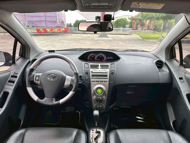 TOYOTA豐田 YARIS  第7張相片