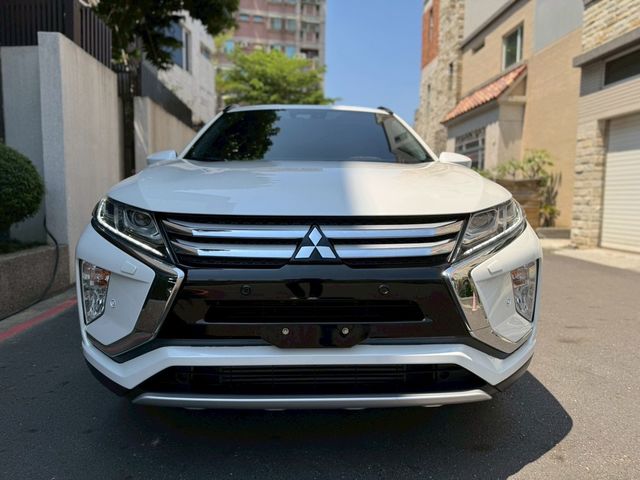 MITSUBISHI三菱 ECLIPSE  第2張相片