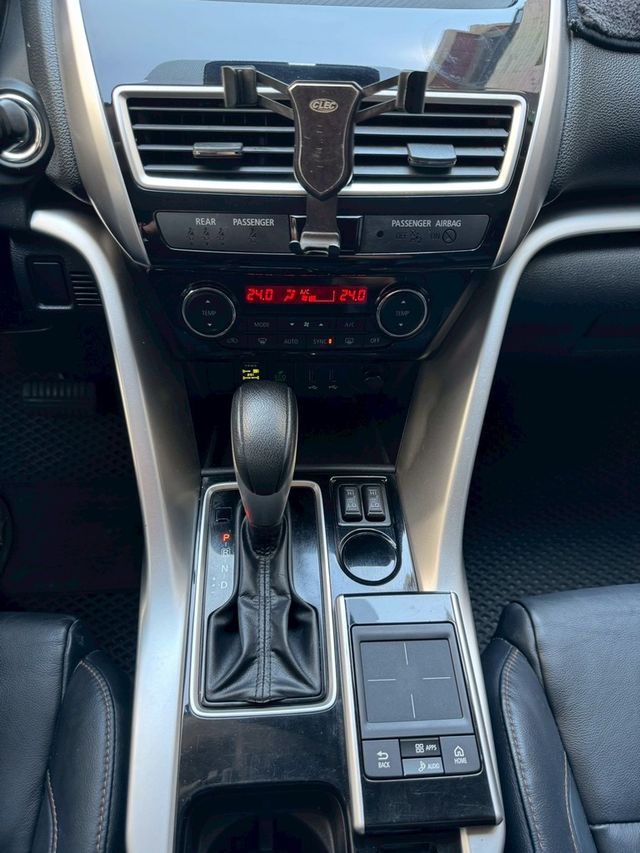 MITSUBISHI三菱 ECLIPSE  第12張相片