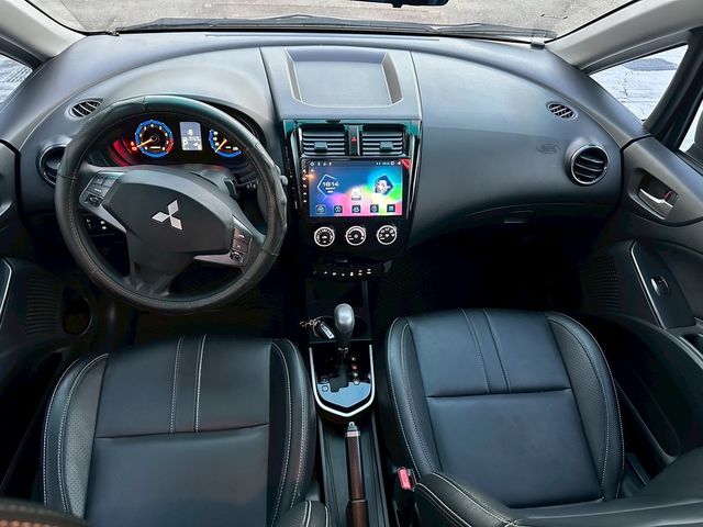 MITSUBISHI三菱 COLT PLUS  第7張相片